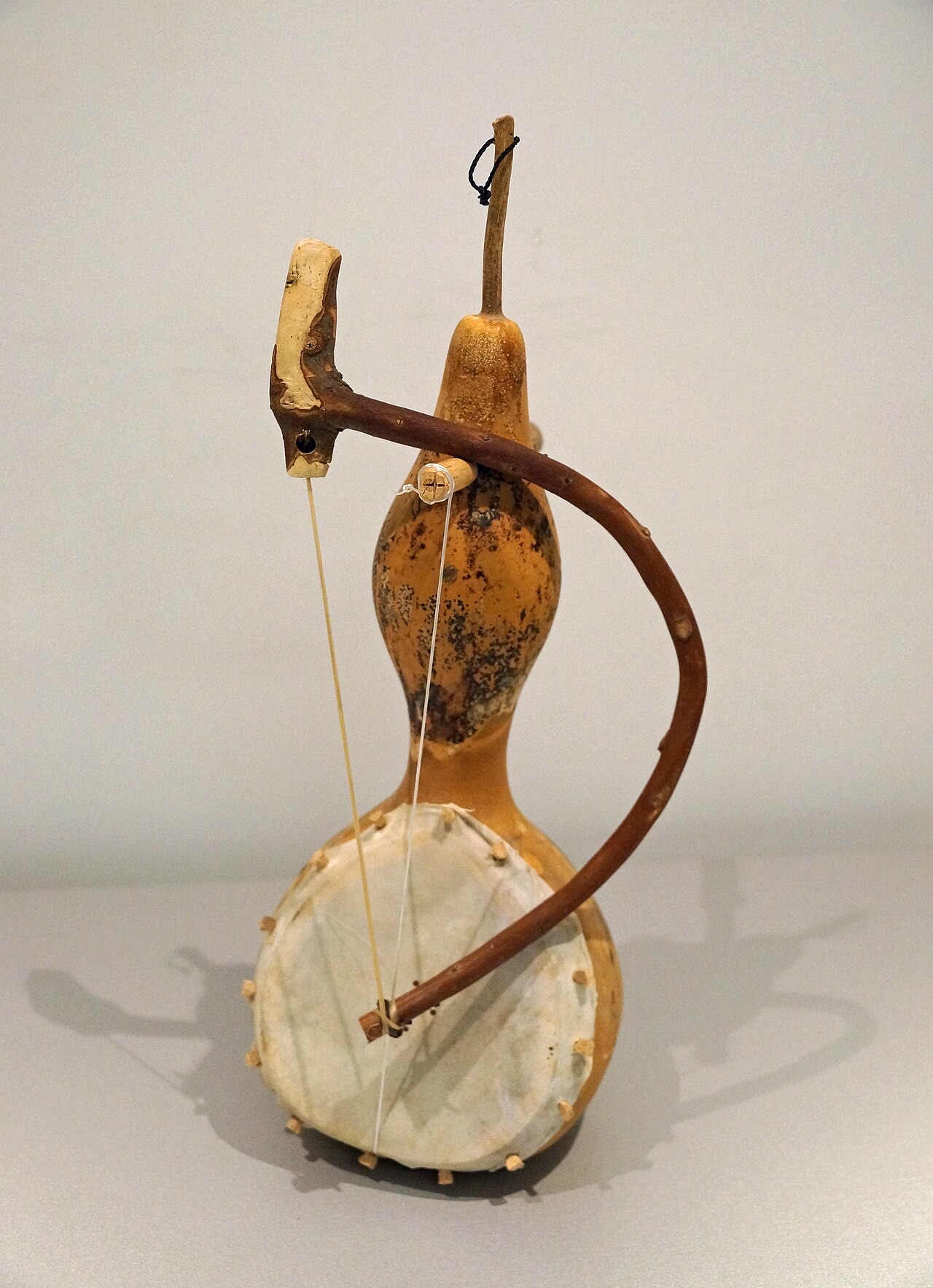 Lahuta made of a pumkin from Northern Albania (Mirditë) – uploaded during Wikipedia Weekend Tirana 2015