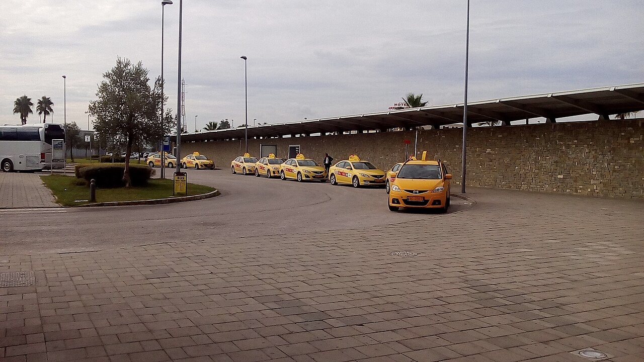 Taxis in Tirana International Airport Nënë Tereza