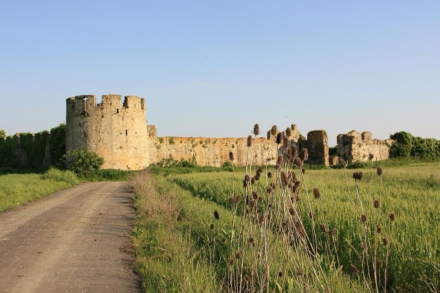 Castle of Bashtovë