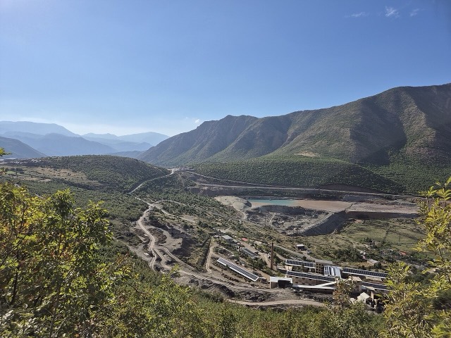Sand processing factory