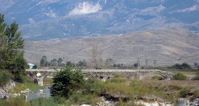 Ura e Kordhocës: ottoman stone Bridge crossing River Drino in Southern Albania near Gjirokastër