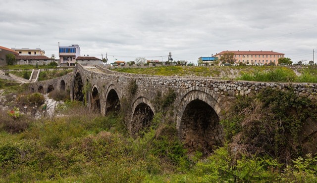 Mes Bridge, Mes, Albania