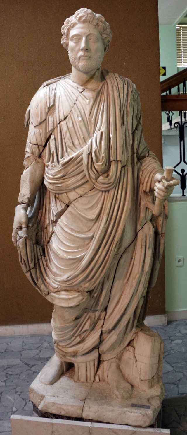 Arte romana, statua di magistrato, III secolo, da apollonia, National History Museum, Albania