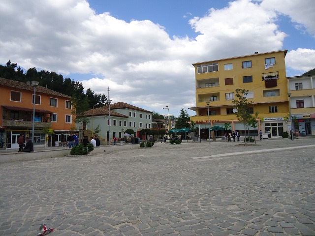 Poliçan, Albania