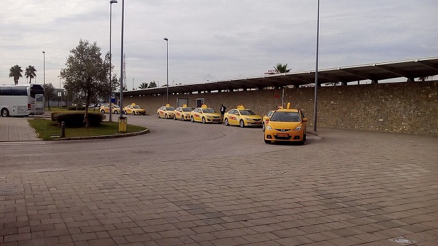 Taxis in Tirana International Airport Nënë Tereza