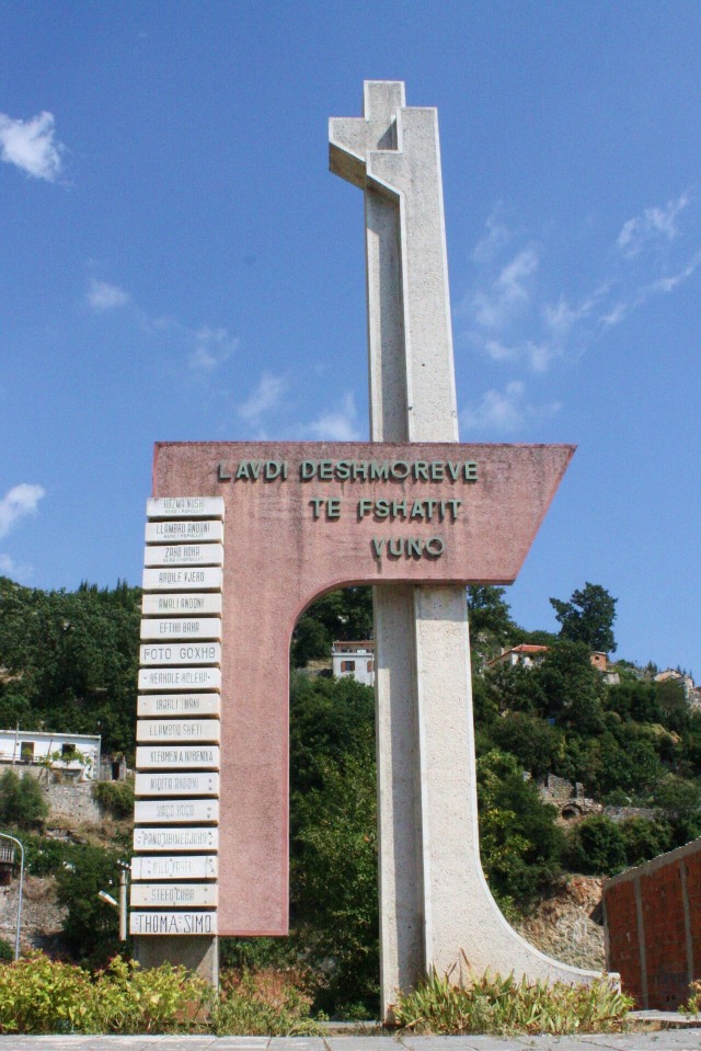 The memorial of the fallen heroes of Vuno.